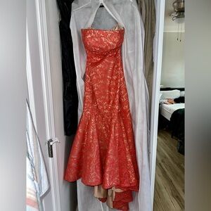 Monique Lhuillier Gown